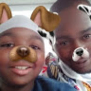 Meet your Posher, Derrick